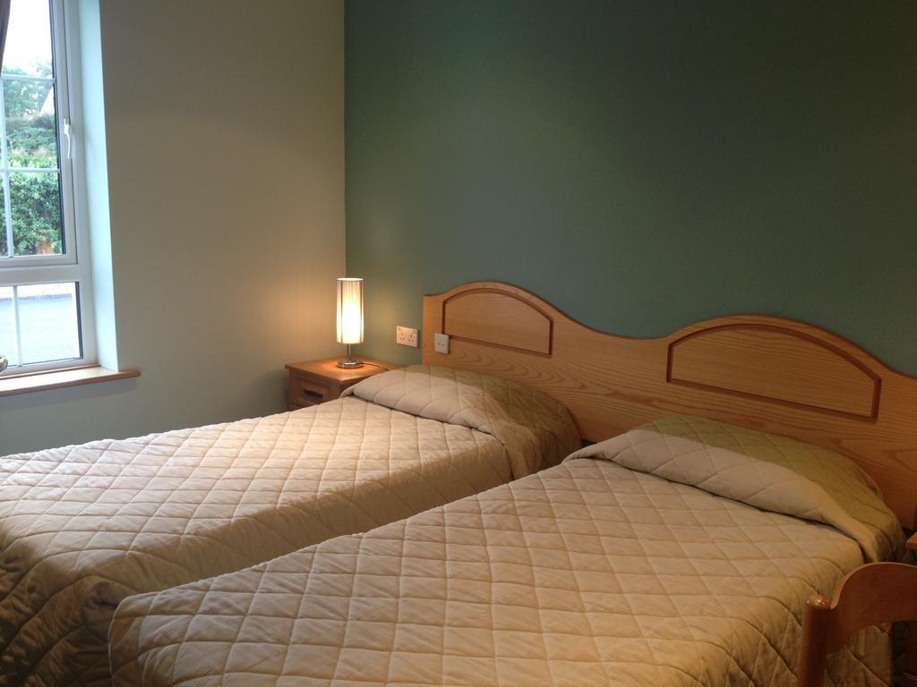 Anvil House Bed & Breakfast Achill Sound ภายนอก รูปภาพ