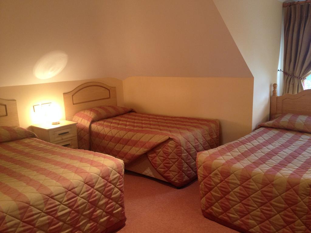Anvil House Bed & Breakfast Achill Sound ภายนอก รูปภาพ